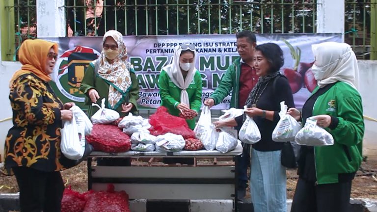 Bantu Petani dan Masyarakat Terdampak Covid-19, PPP Gelar Bazar Murah