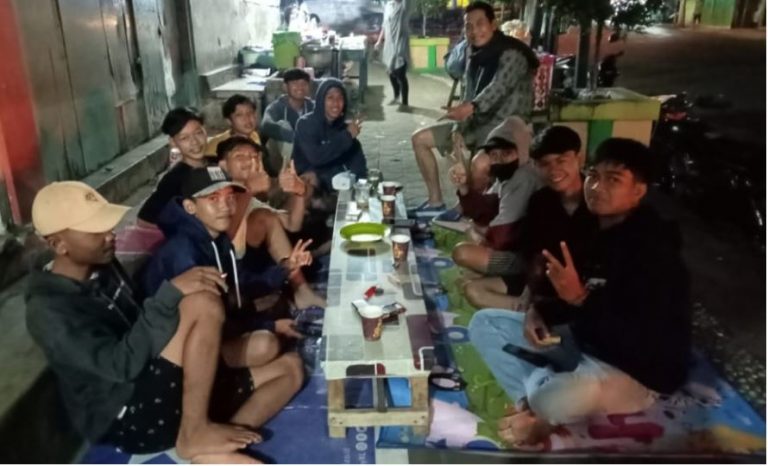 Lewat Tongkrongan Anak Muda, PPP Jateng Berikan Pemahaman Politik