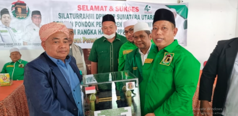 Pimpinan Musthafawiyah Minta PPP Sumut Rangkul Semua Pesantren