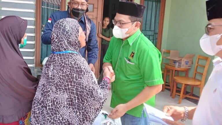 Sambut Ramadhan, PPP Medan Santuni Kaum Duafa