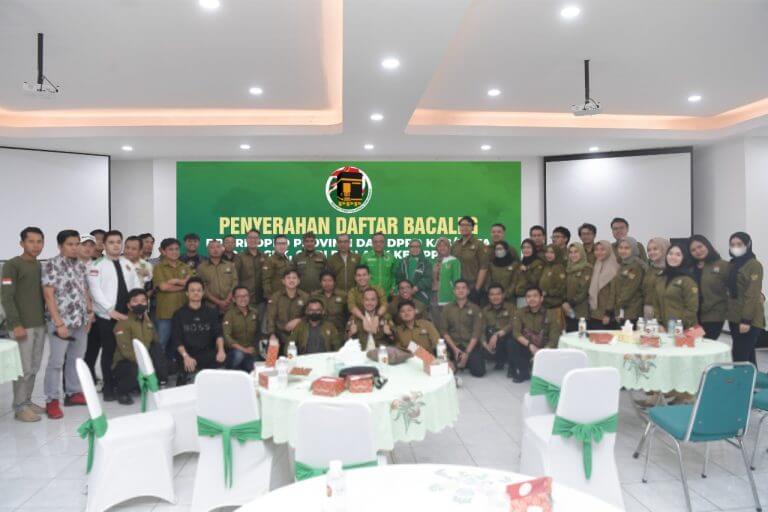 GMPI Serahkan Daftar Bacaleg ke DPP PPP, Diisi Gen Z dan Milenial