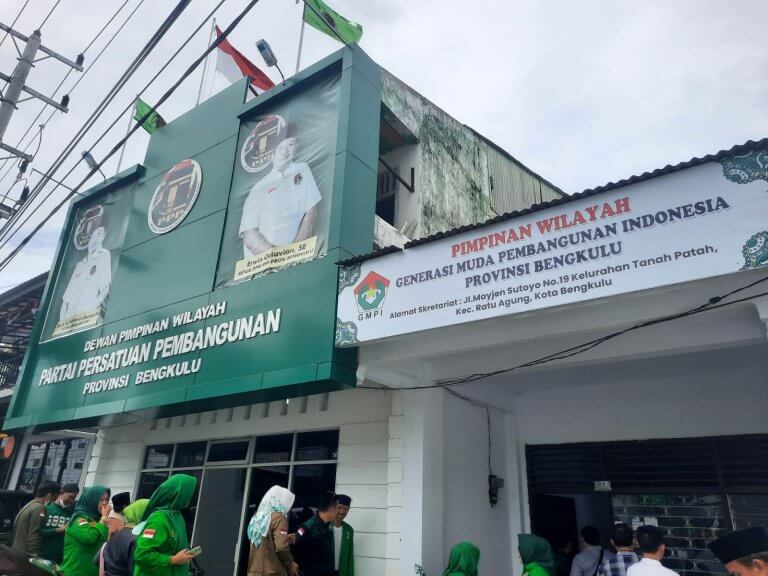 Achmad Baidowi Resmikan Kantor GMPI Bengkulu