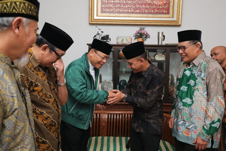 Plt Ketum Mardiono Dapat Dukungan Tokoh Lembaga Adat Melayu untuk Besarkan PPP