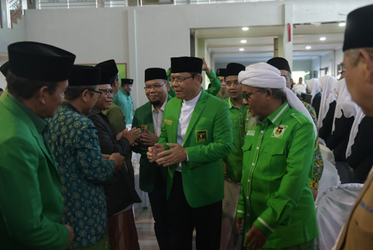 Silaturahmi Kesejumlah Pesantren di Tasikmalaya, Mardiono Didoakan Bisa Memimpin PPP Dengan Baik