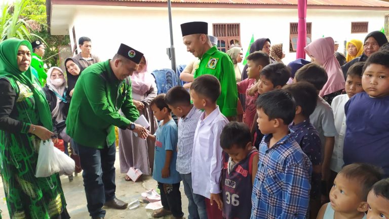 Peringati Harlah Emas Ke-50, PPP Sidempuan Santuni 317 Anak Yatim
