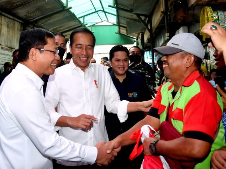 Jokowi Ajak Ketum PPP Blusukan ke Pasar