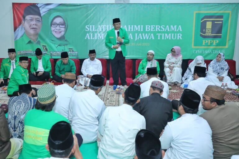 Silaturahmi ke Para Ulama’, Mardiono Senang Bnayak Tokoh Gabung PPP